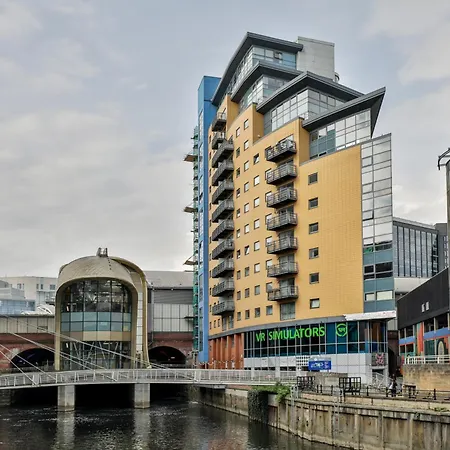 شقة Stylish Large In Leeds